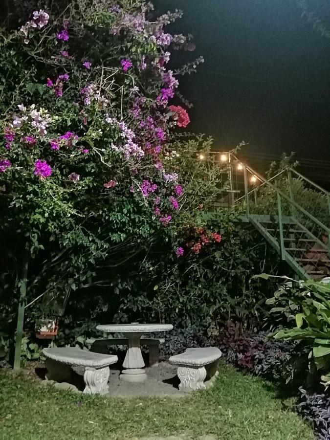 Pension Y Cabinas Colibri B&B Costa Rica Monteverde Zewnętrze zdjęcie