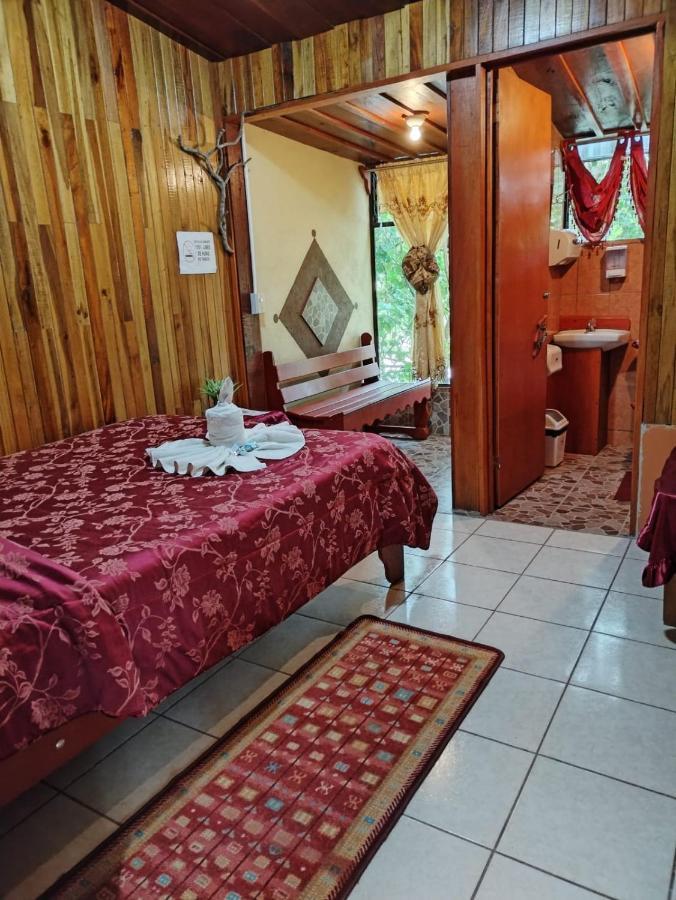 Pension Y Cabinas Colibri B&B Costa Rica Monteverde Zewnętrze zdjęcie